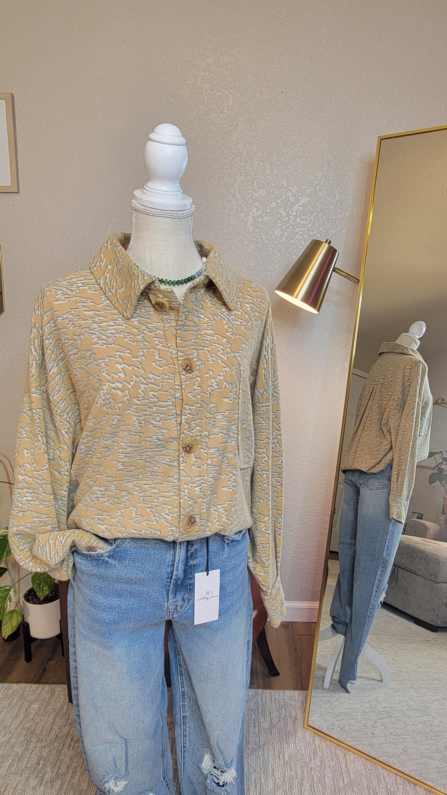 caramel collar jacket